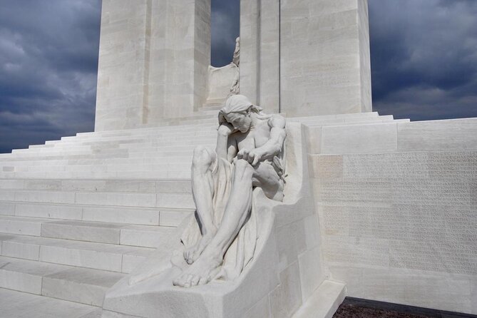 1 Day Canadian WW1 Private Tour Including Vimy Ridge - Key Points