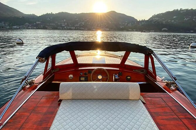 1 Hour Private Wooden Boat Tour on Lake Como 6 Pax - Key Points