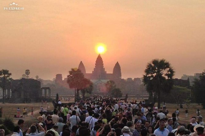 1 Day Sunrise of Angkor Complex