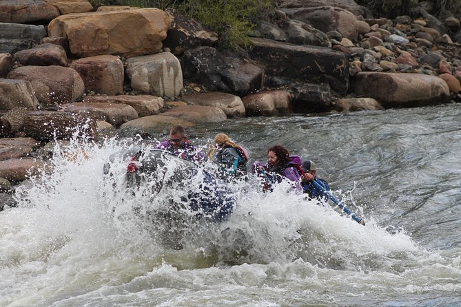2.5 Hour “Splash “N” Dash” Family Rafting in Durango With Guide