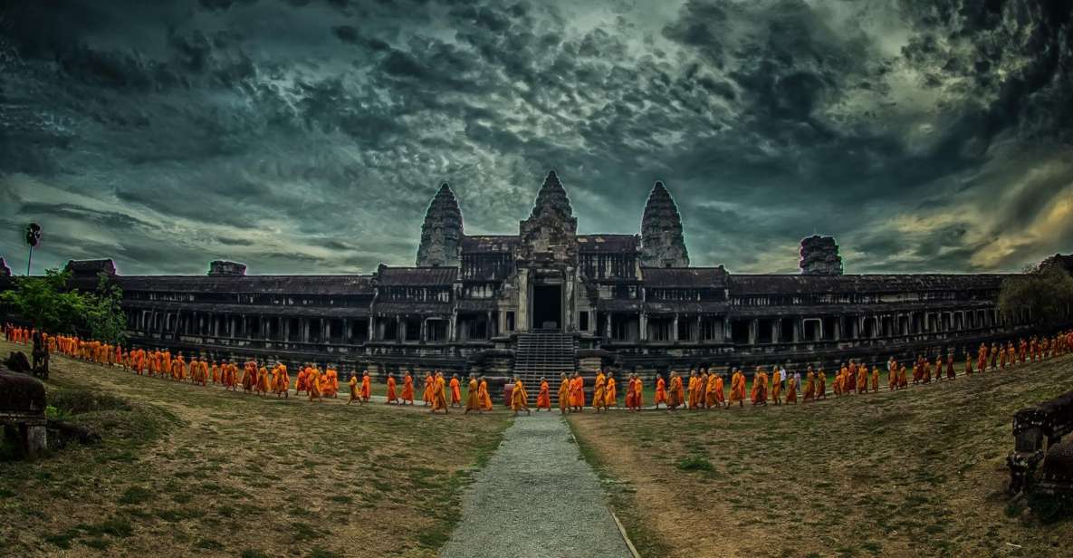 1 2 day angkor wat with small big circuit banteay srei tour 2-Day Angkor Wat With Small, Big Circuit & Banteay Srei Tour