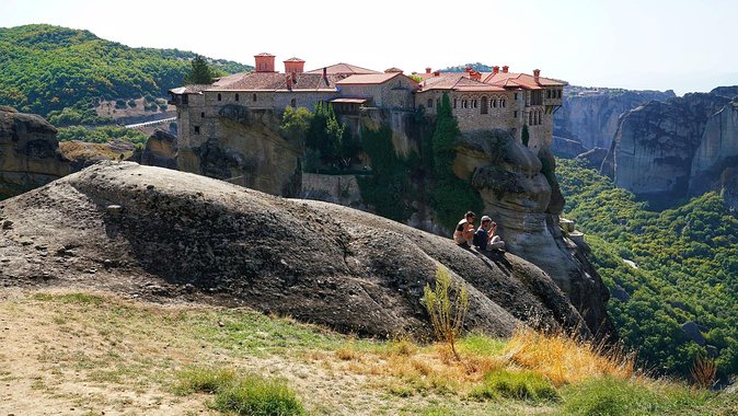 1 2 day private tour of meteora thermopylae from athens 2 Day Private Tour of Meteora & Thermopylae From Athens