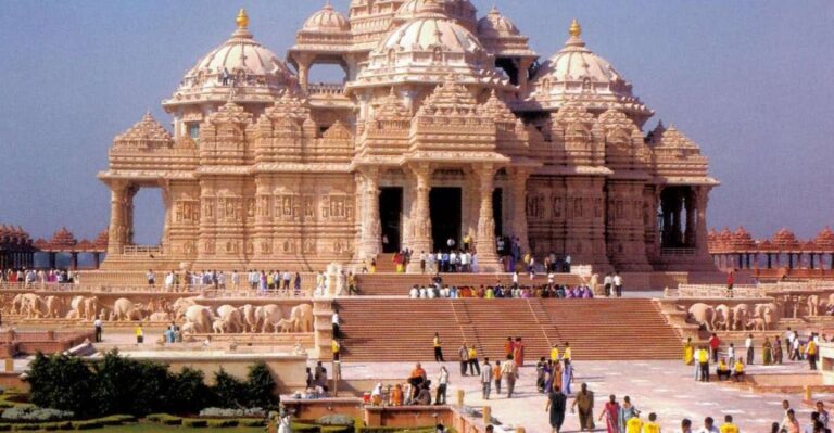 2 Days Delhi & Agra Tour Package From Banglore