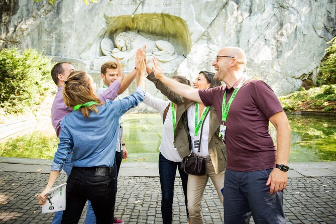 2 Hour Outdoor Group Activity in Paris: SAINT GERMAIN