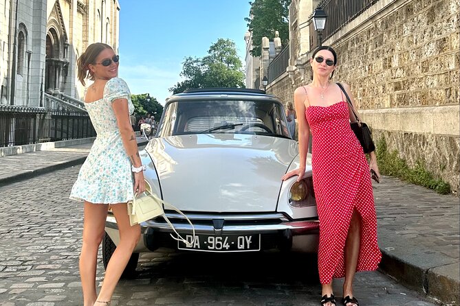 2 Hours Paris Private Tour in Vintage Citroën DS With Open Roof