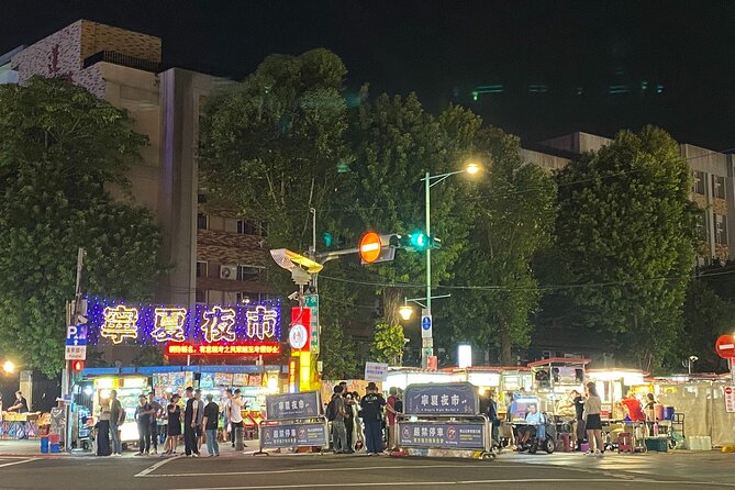 2-Hr Ningxia Night Market Walking Private Tour With a Tour Guide