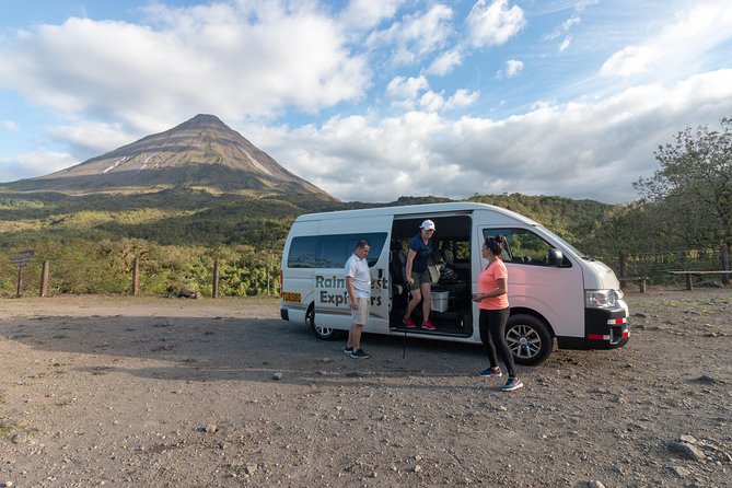 2-in-1 Arenal Volcano Combo Tour: La Fortuna Waterfall and Volcano Hike