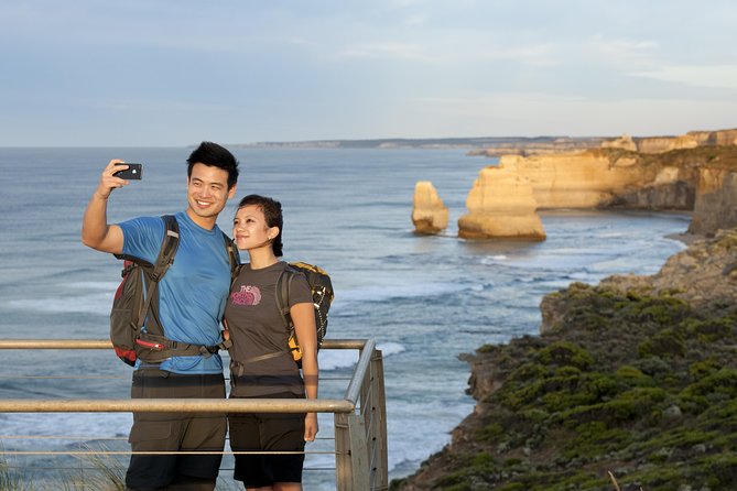 3-Day Melbourne to Adelaide Small-Group Tour via Great Ocean Road Grampians