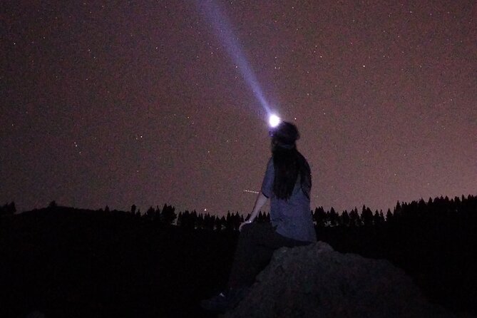 3-Hours Astronomy Hiking Experience in Roque Nublo Mountains