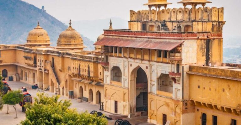 4-Day Luxury Golden Triangle Tour: Agra & Jaipur From Delhi