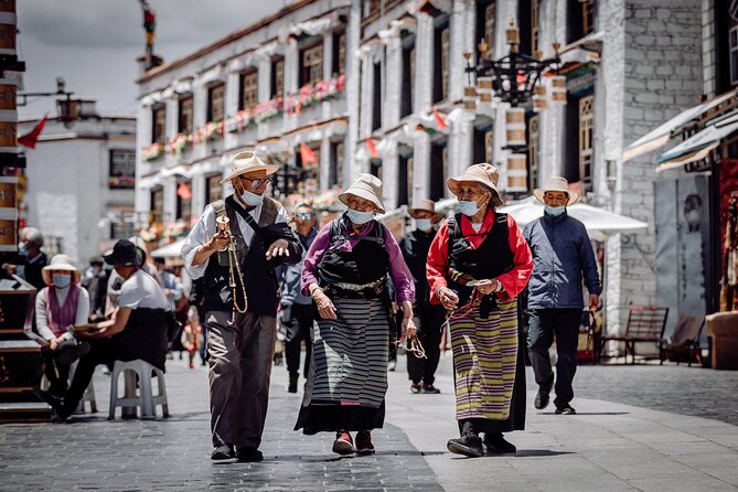 1 4 days lhasa city essential group tour 4 Days Lhasa City Essential Group Tour