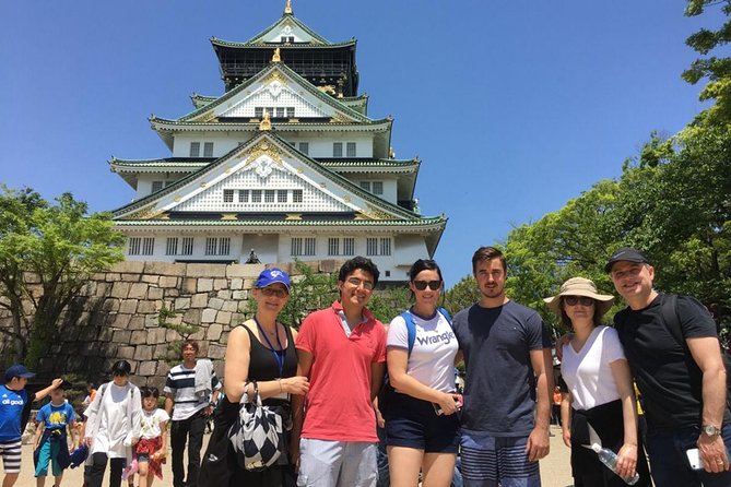 4-Hour Osaka Bike Tour to the Neighborhood of Osaka Castle