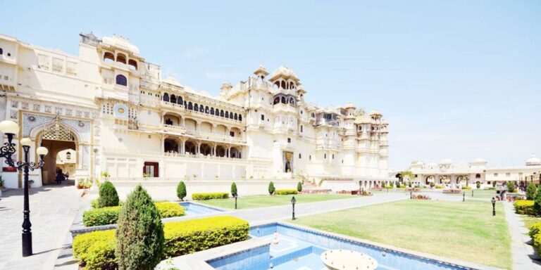 7 Nights 8 Days Golden Triangle With Udaipur Tour