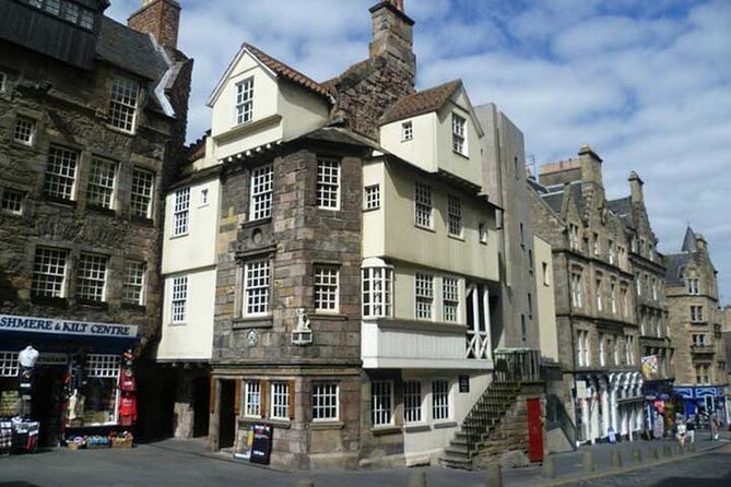 A History of Witchcraft in Edinburgh: A Self-Guided Audio Tour