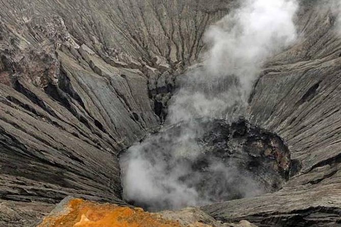 Active Volcanoes Bromo and Ijen – Start Surabaya 3 Days and 2 Nights