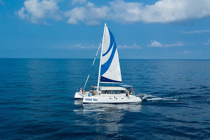 Afternoon Sail & Snorkel to the Captain Cook Monument