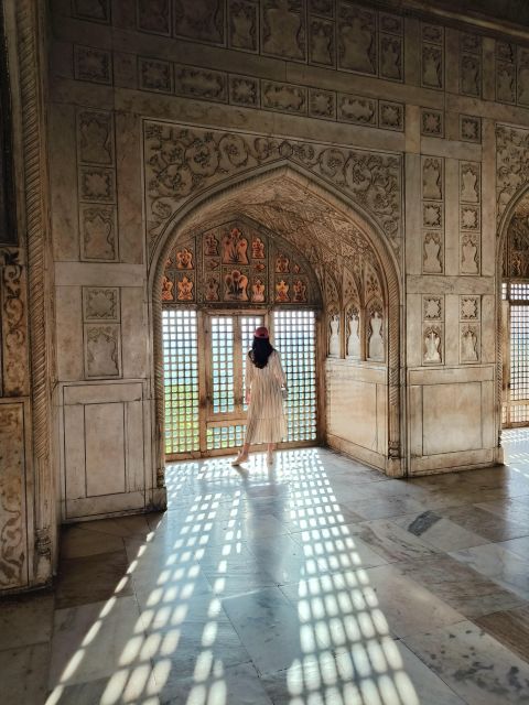 Agra: All Inclusive Taj Mahal & Agra Fort Private Tour