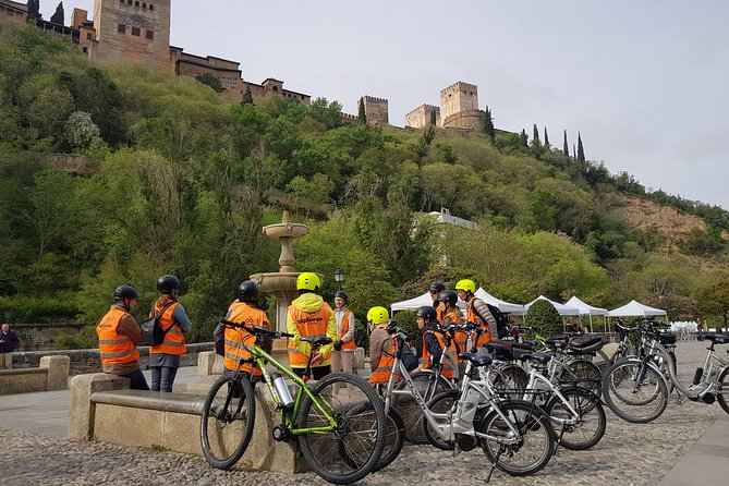 Albayzin and Sacromonte Electric Bike Tour in Granada
