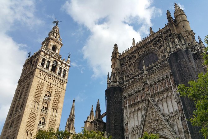 Alcazar and Cathedral & Giralda of Seville. Skip the Line! Includes Access Tickets