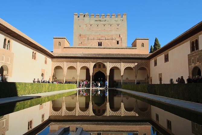 Alhambra Complex Tour With Skip-The-Line-Tickets  – Granada