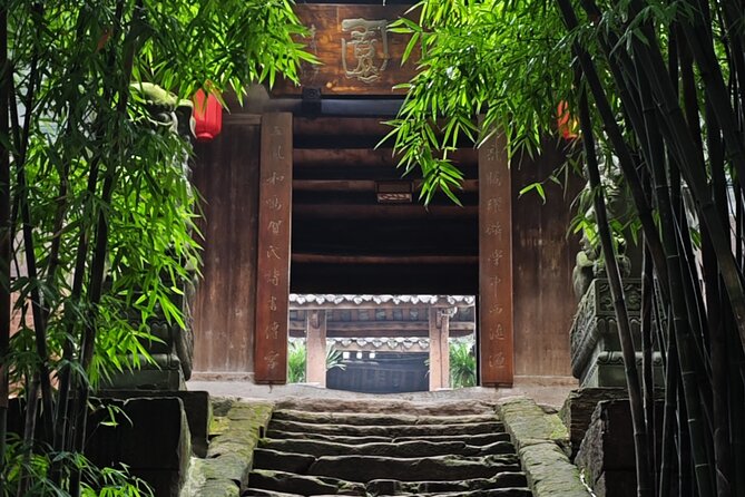 All Inclusive Private Day Tour of Chengdu Old Streets Including City Top Attractions