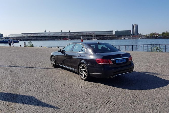 Amsterdam Airport Drop Off Service: Luxury and Style