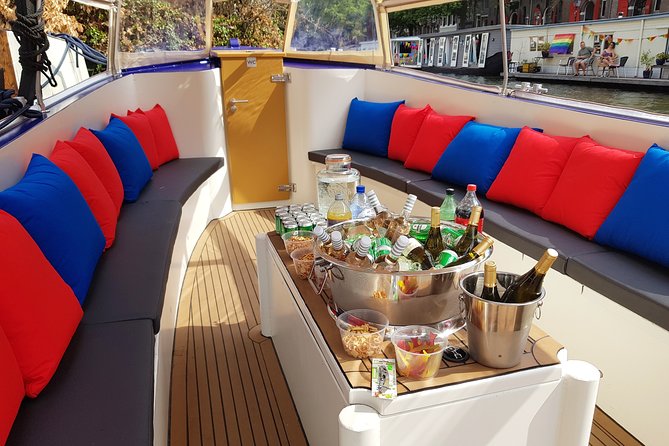 Amsterdam: Canal Booze Cruise With Unlimited Drinks