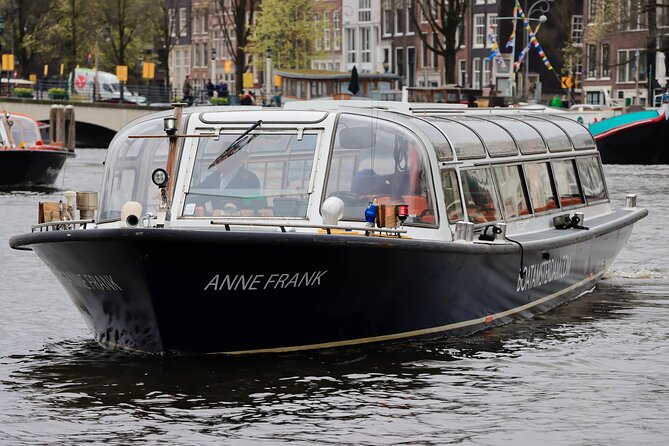 Amsterdam Canals Boat Tour With Audio Guide