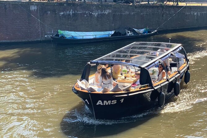 1 amsterdam small group canal cruise including snacks and drinks Amsterdam Small-Group Canal Cruise Including Snacks and Drinks