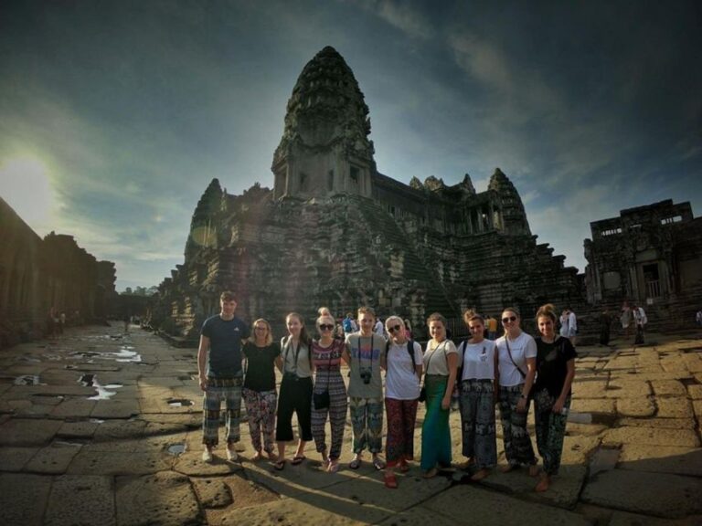 Angkor Shared Tour 1 Day: Discover the Temples With Sunrise