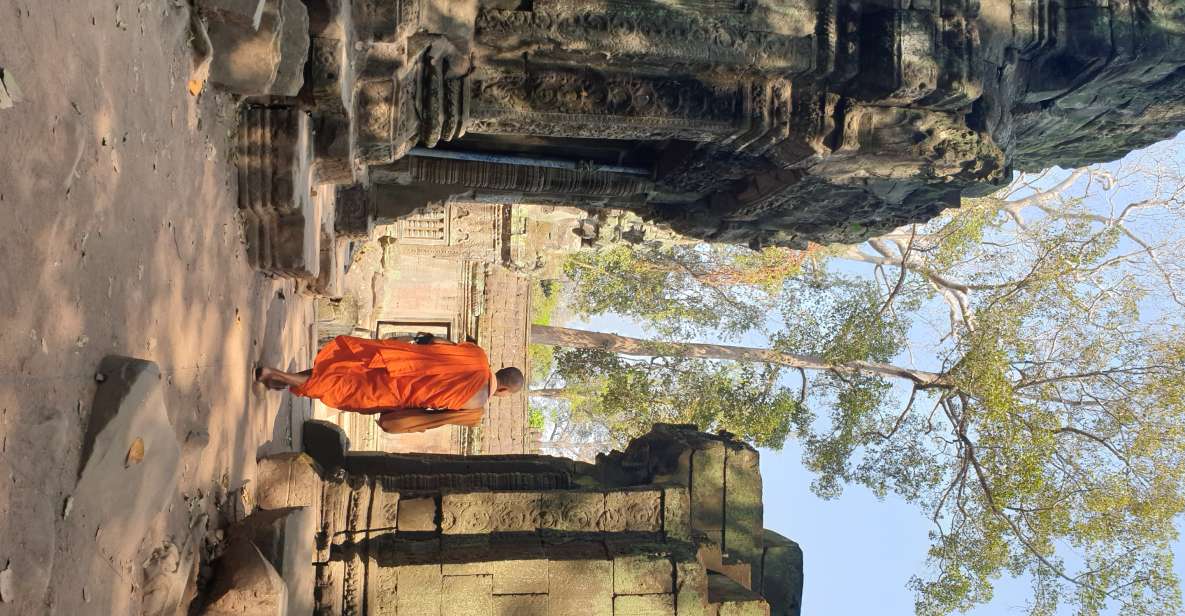 1 angkor sunrise taprohm and angkor thom Angkor Sunrise, Taprohm and Angkor Thom.