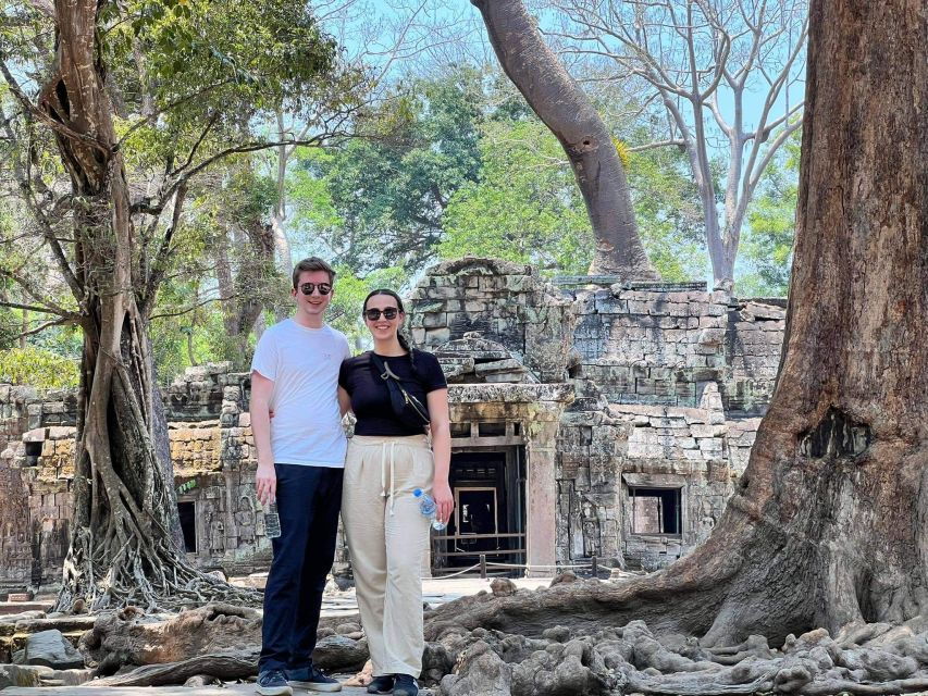 Angkor Wat Bike Tour With Lunch Included