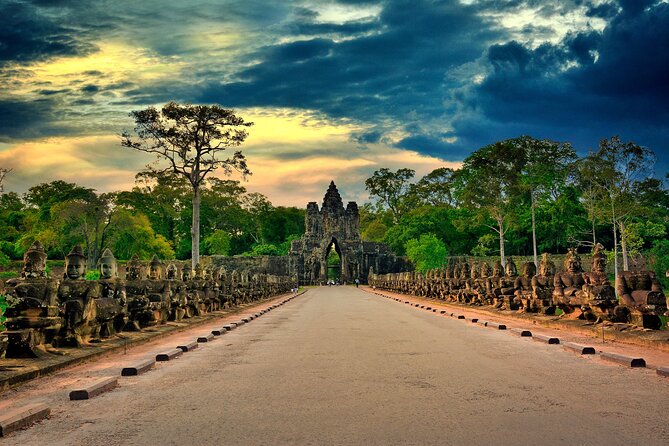 Angkor Wat Temple Tour With Own Tuk Tuk Driver