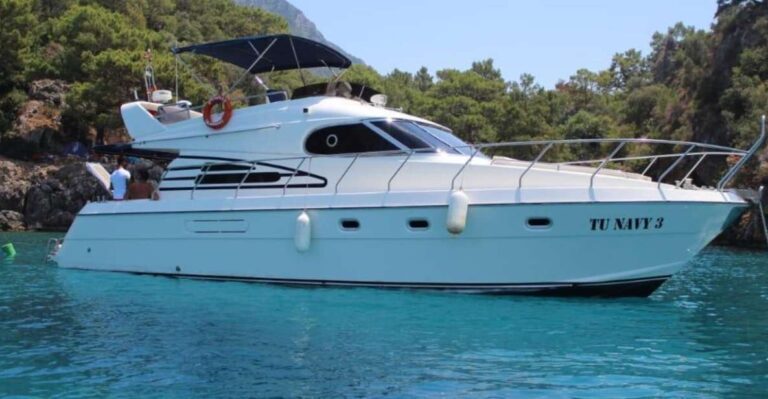 Antalya: Private Yacht Tour With 3 Swim Stops and Lunch