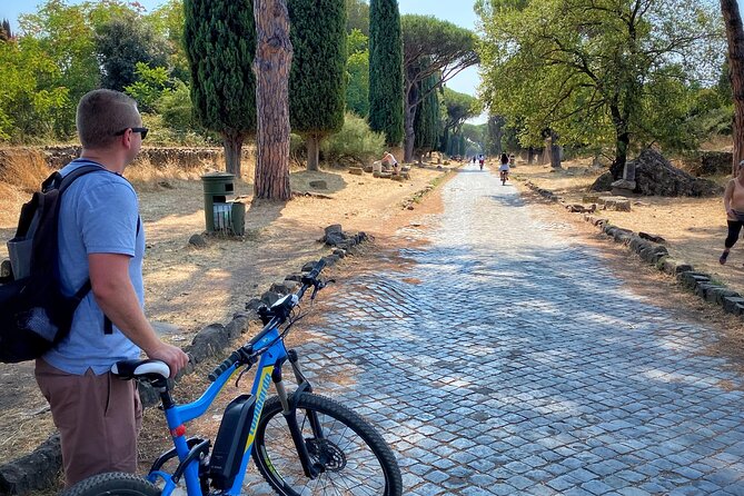 Appian Way on E-Bike: Tour With Catacombs, Aqueducts and Food.