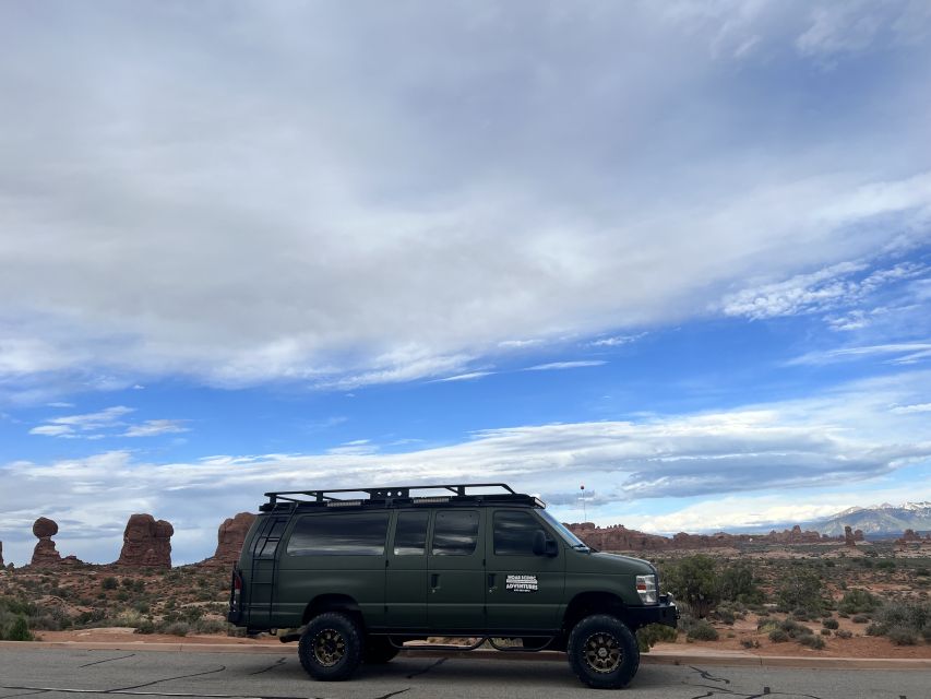 1 arches national park sunset pavement van tour Arches National Park: Sunset Pavement Van Tour