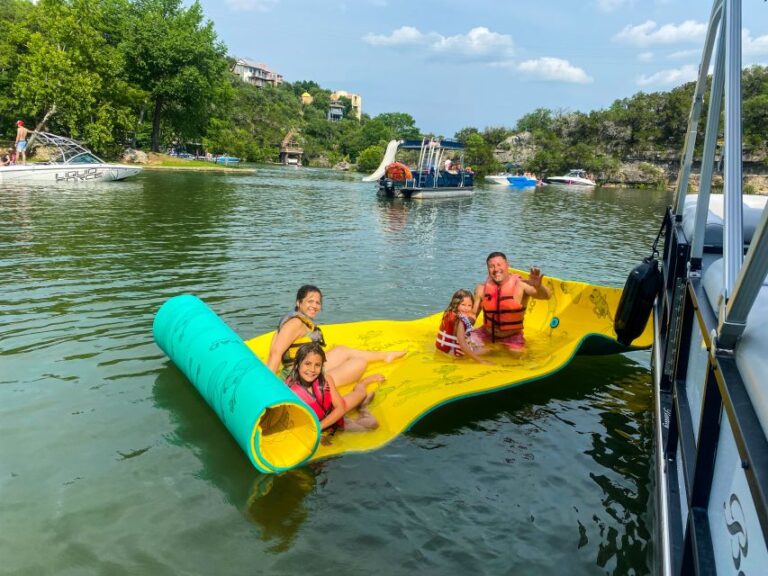 Austin: Lake Austin Private Boat Cruise – Full Sun Shading