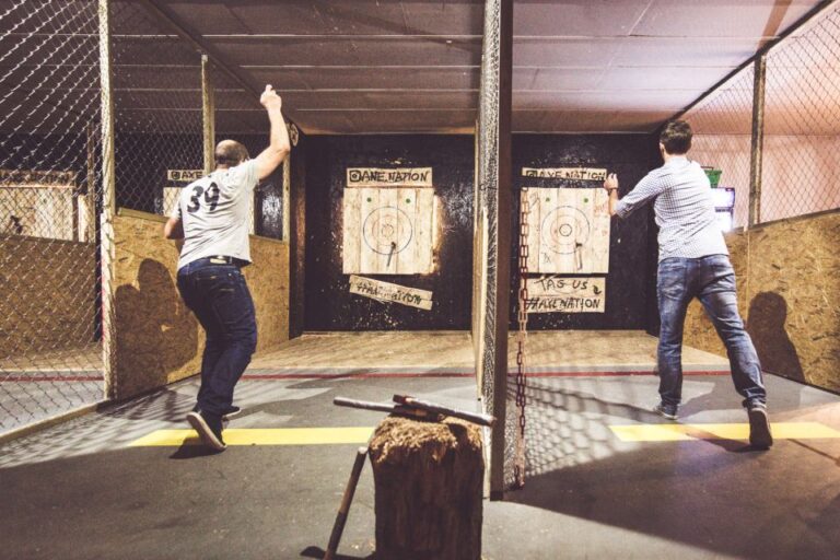 Axe Throwing Kraków in Axe Nation – the 1st Club in Europe