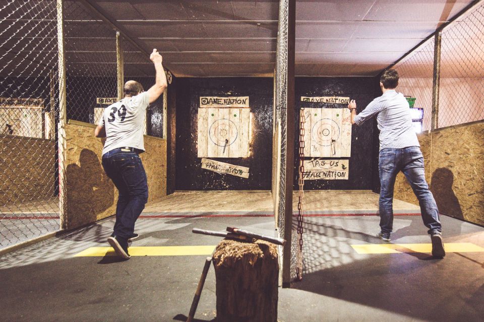 1 axe throwing krakow in axe nation the 1st club in europe Axe Throwing Kraków in Axe Nation - the 1st Club in Europe