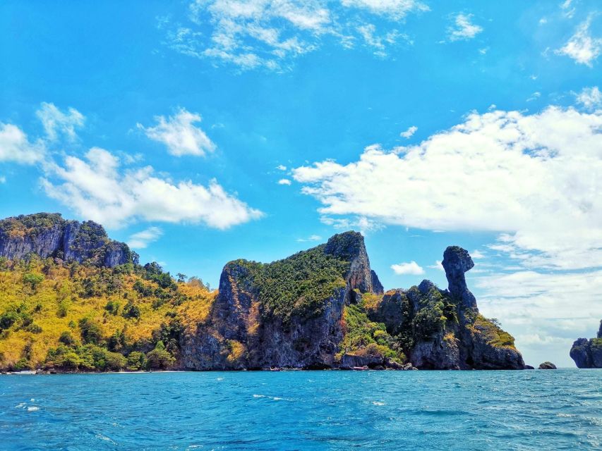 BambooYawasam Island Snorkeling Trip By Luxury Speed Boat