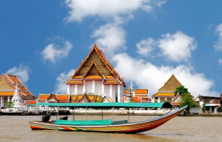 Bangkok: 2-Hour Canal Tour by Teak Boat