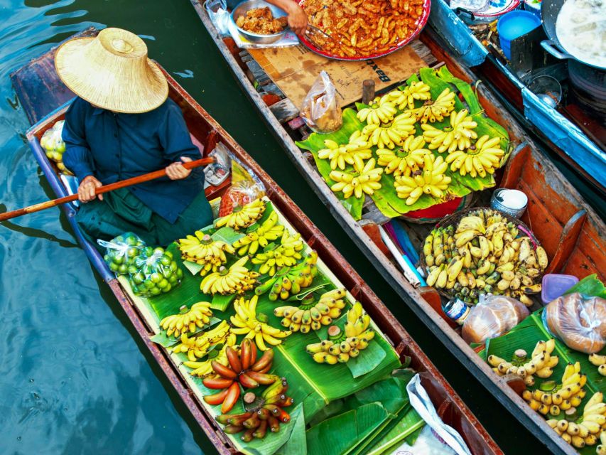 1 bangkok maeklong railway amphawa floating market day trip Bangkok: Maeklong Railway & Amphawa Floating Market Day Trip