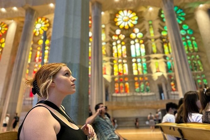 Barcelona in a Day Tour: Sagrada Familia, Park Guell & Old Town