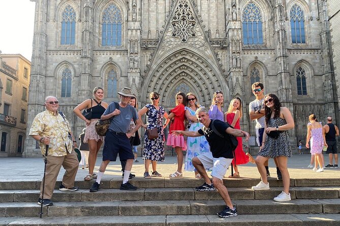 1 barcelona small group sagrada familia park guell and la pedrera Barcelona Small Group: Sagrada Familia, Park Güell and La Pedrera