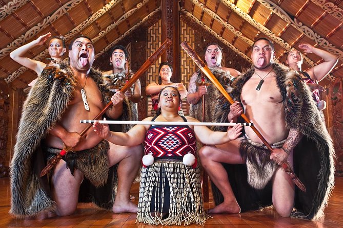 Bay of Islands Heritage Experience From Auckland Incl. Waitangi & Russell