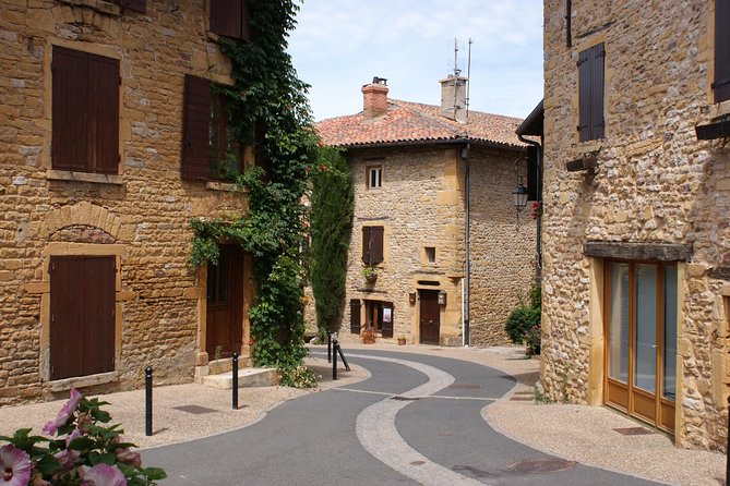Beaujolais & Perouges Medieval Town (9:00 Am to 5:15 Pm – Small Group Tour Lyon