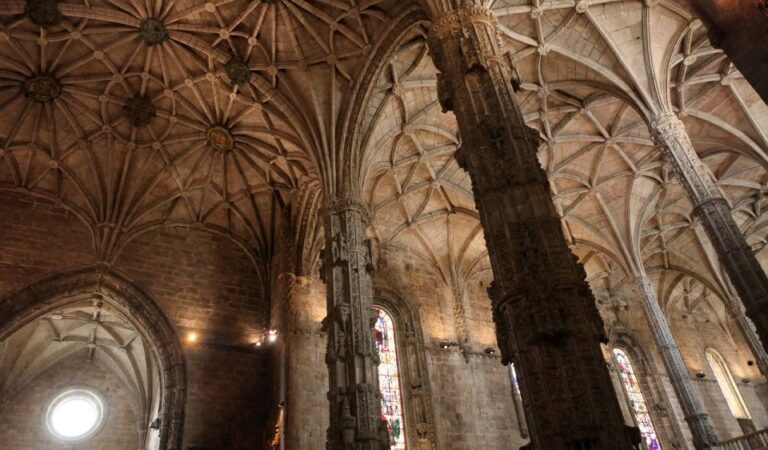 Belém Private Tour With Jeronimos Monastery Panoramic City