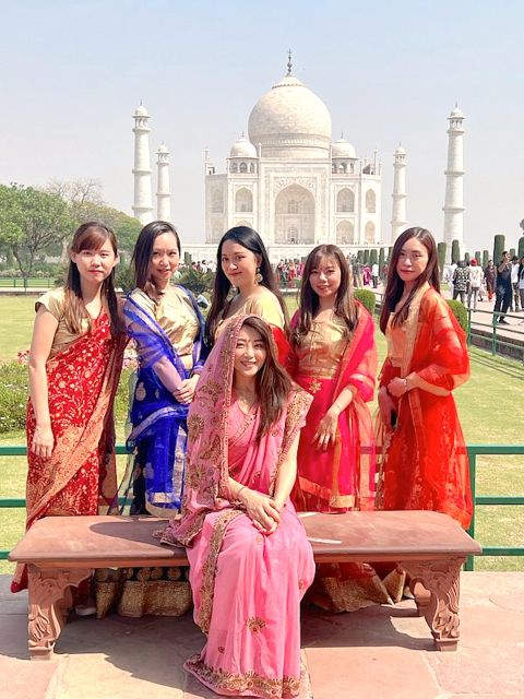 Best Taj Mahal Tour From Delhi