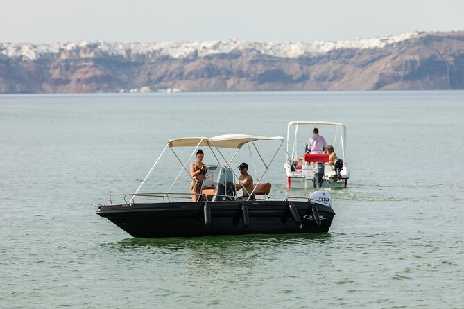Boat Rental in Santorini License Free