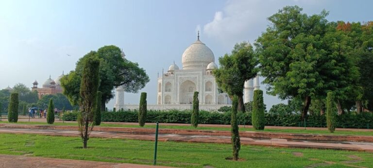 Book Private Taj Mahal Tour by Train From Delhi